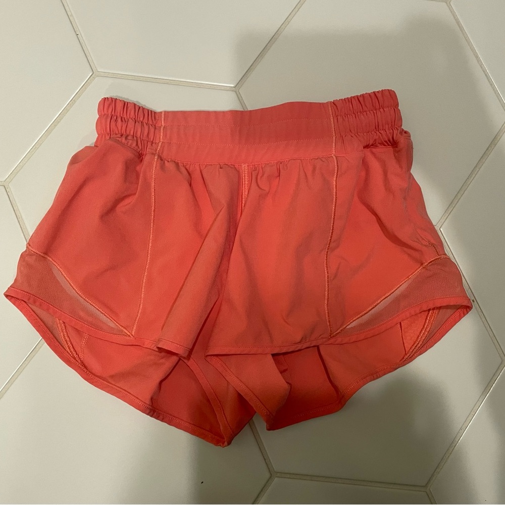 Lulu coral shorts size 2 2.5 in